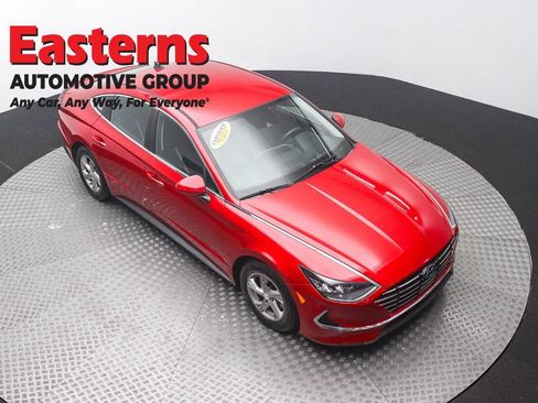 Used 2020 Hyundai Sonata SE w/ Cargo Package FWD image 3