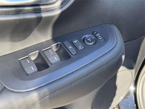 New 2026 Honda HR-V LX image 14