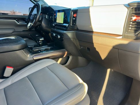 Used 2022 GMC Sierra 1500 SLT image 58