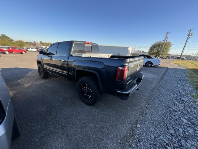 Used 2018 GMC Sierra 1500 SLT AWD/4WD image 4