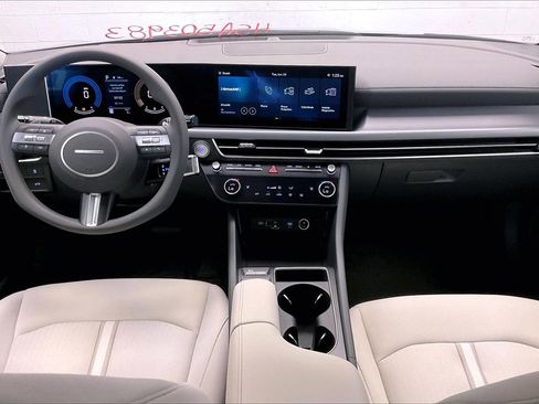 New 2025 Hyundai Sonata SEL image 5