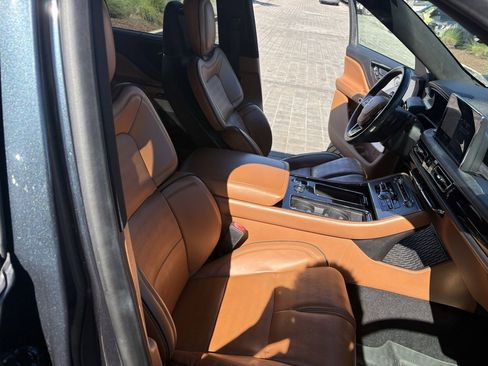 Used 2020 Lincoln Aviator Black Label w/ Dynamic Handling Package image 14