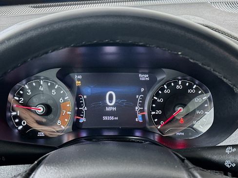 Used 2024 Jeep Compass Latitude AWD/4WD image 12