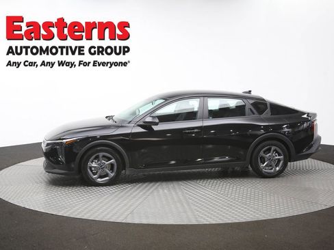 Used 2025 Kia K4 FWD image 57