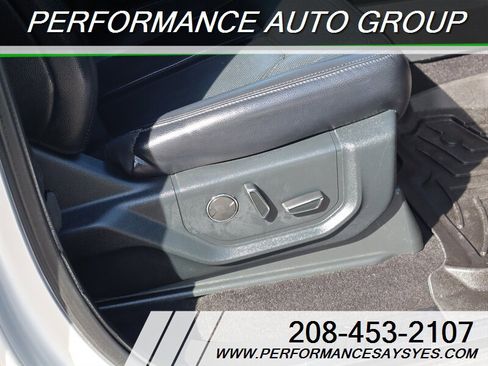 Used 2019 Ford Expedition Max Limited AWD/4WD image 3