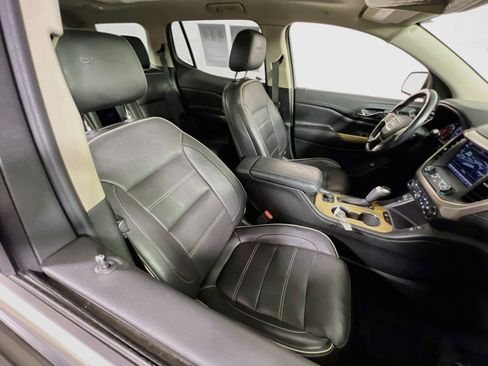 Used 2019 GMC Acadia Denali AWD/4WD image 29