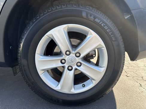 Used 2013 Toyota RAV4 XLE FWD image 19