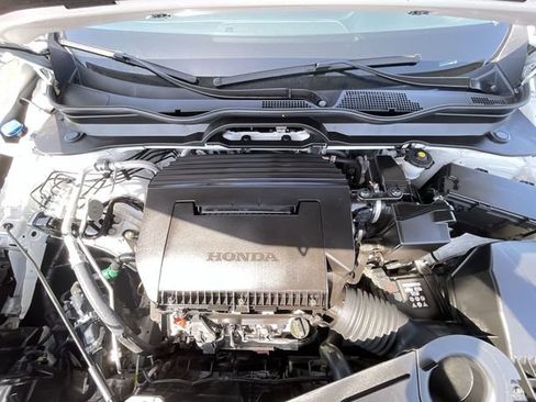 Certified 2025 Honda Pilot EX-L image 25