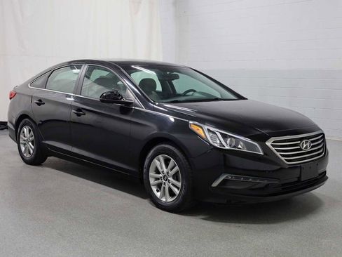 Used 2015 Hyundai Sonata SE w/ Option Group 02 image 13