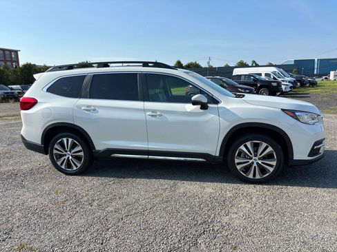 Used 2022 Subaru Ascent Limited AWD/4WD image 4