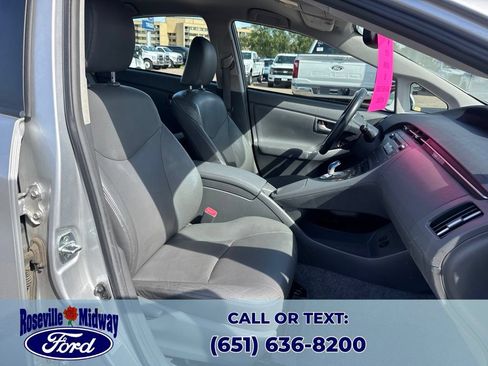 Used 2010 Toyota Prius Two FWD image 28