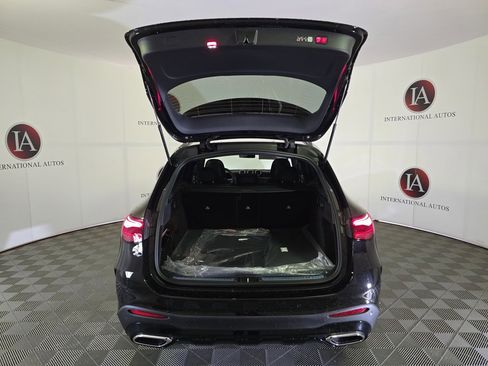 New 2026 Mercedes-Benz GLC 300 GLC 300 image 8