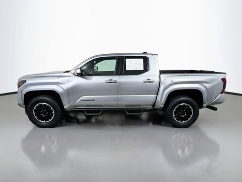 Used 2026 Toyota Tacoma SR5 RWD image 8