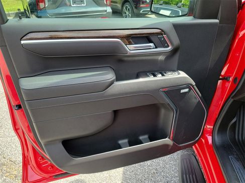 New 2025 GMC Sierra 1500 Elevation w/ Preferred Package image 7