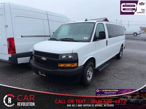 Used 2023 Chevrolet Express 3500 LS image 1