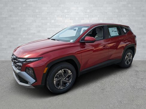 New 2026 Hyundai Tucson Blue SE image 9