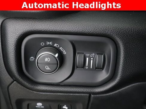 Used 2020 RAM 1500 Laramie image 20