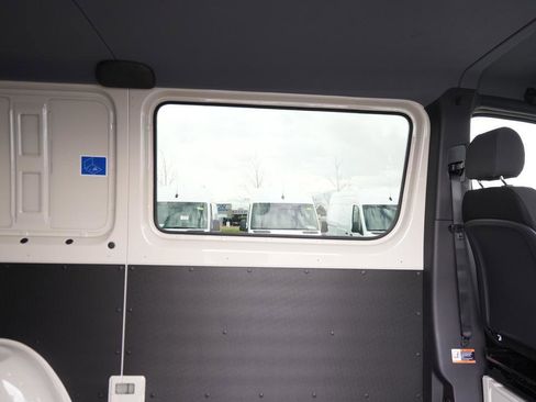 New 2026 Mercedes-Benz Sprinter 2500 image 8