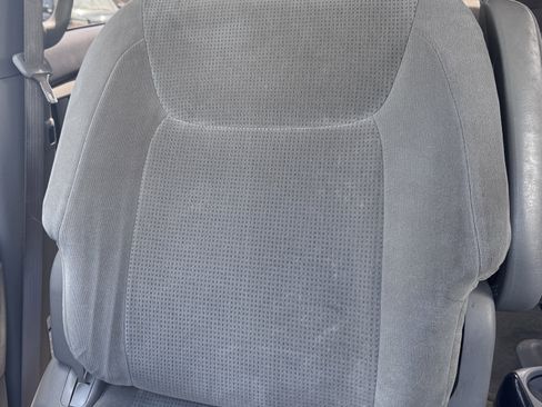 Used 2004 Toyota Sienna CE FWD image 46