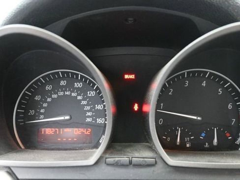 Used 2003 BMW Z4 2.5i image 16