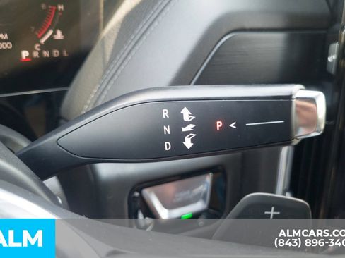 Used 2025 GMC Yukon Denali AWD/4WD image 34