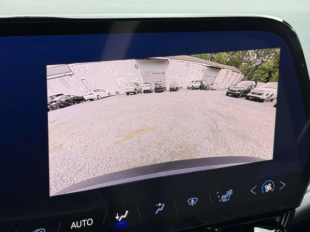 Used 2024 Chevrolet Blazer EV LT AWD/4WD image 20