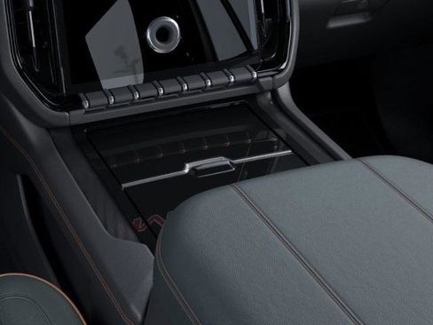 New 2026 GMC Yukon AT4 AWD/4WD image 63
