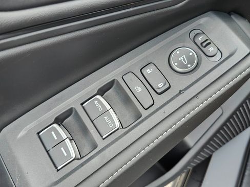 New 2025 Honda Accord Sport image 31