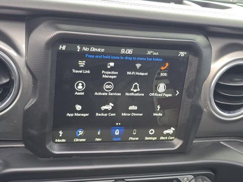 Used 2021 Jeep Wrangler Unlimited Sahara image 20