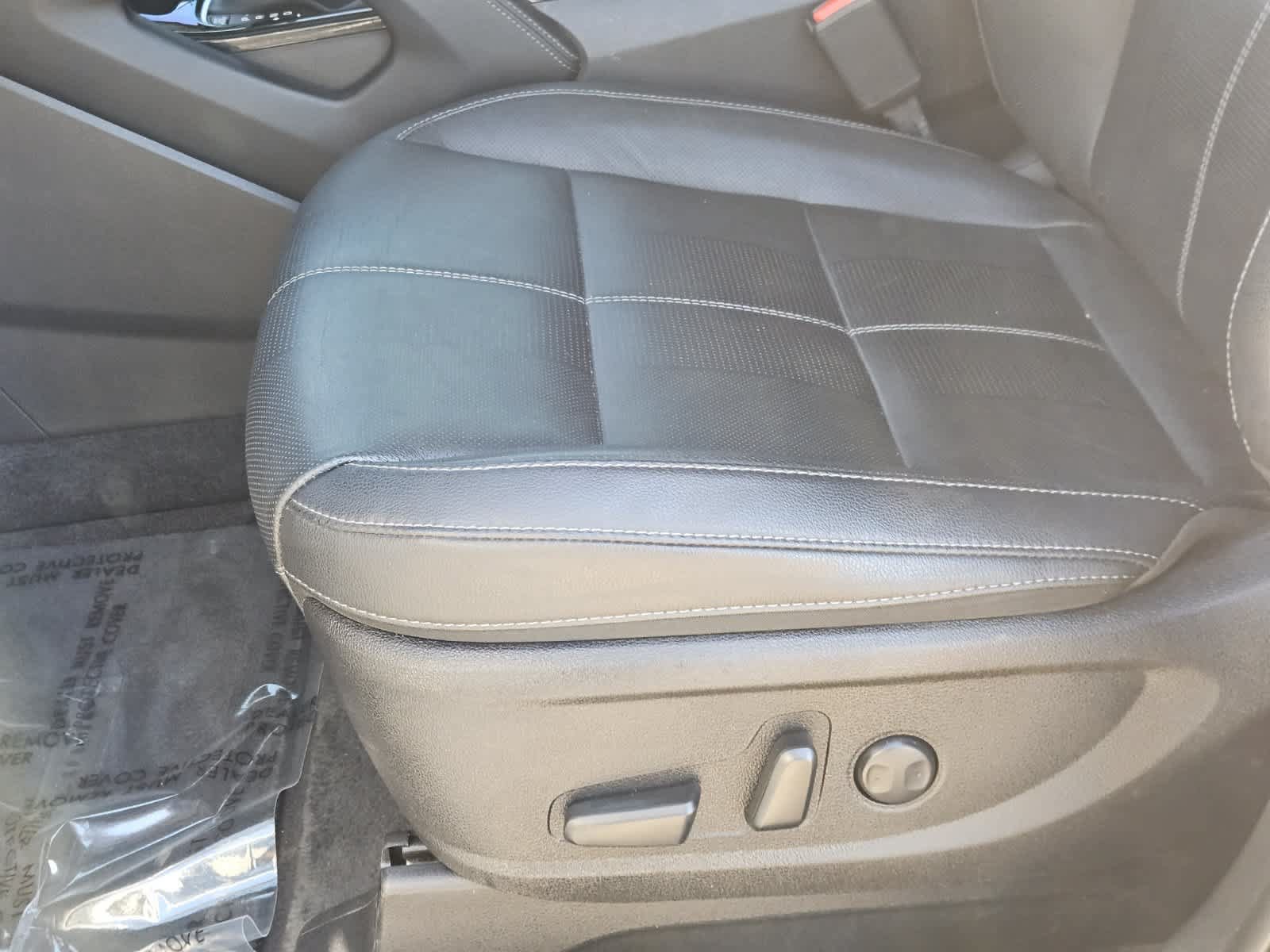 Certified 2024 Kia Telluride EX w/ EX Captain's Chair Package AWD/4WD image 22