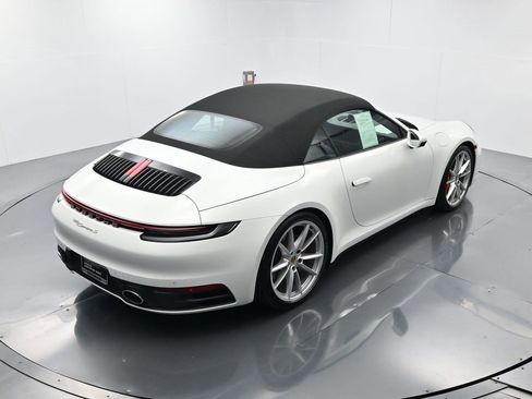 Used 2024 Porsche 911 Carrera S image 28