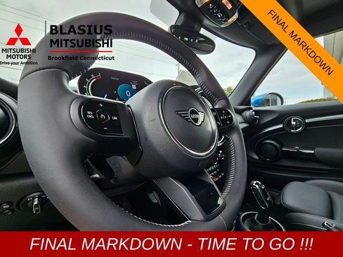 Used 2023 MINI Cooper S image 23