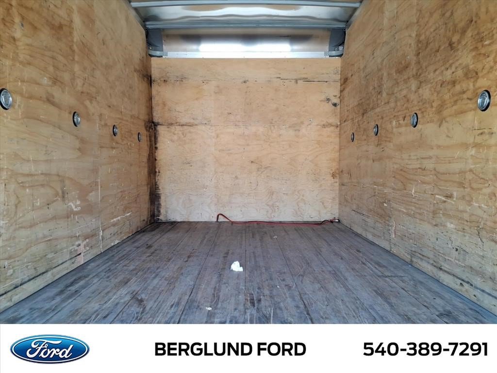 Used 2019 Ford F550 2WD Regular Cab Super Duty image 13