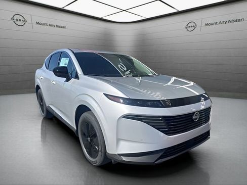 New 2025 Nissan Murano SV image 7