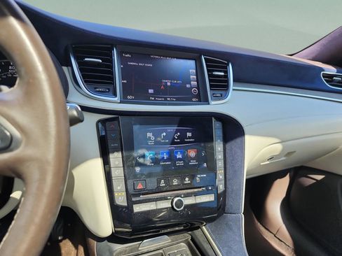 Used 2019 INFINITI QX50 Essential w/ Sensory Package image 12