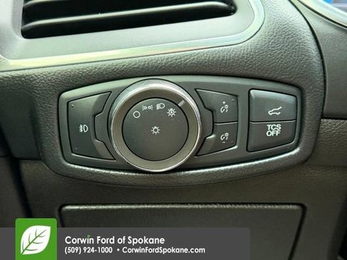 Used 2020 Ford Edge Titanium w/ Equipment Group 301A AWD/4WD image 29