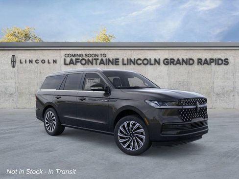 New 2026 Lincoln Navigator Black Label AWD/4WD image 7