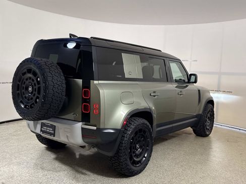 Used 2020 Land Rover Defender 110 SE AWD/4WD image 5