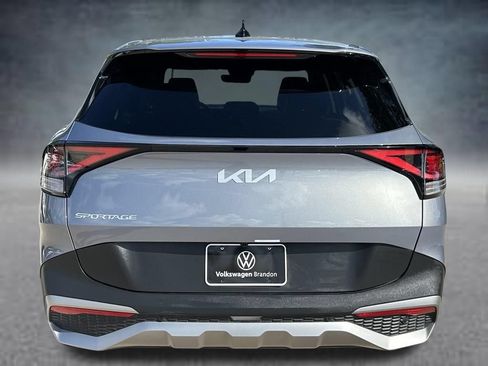 Used 2025 Kia Sportage EX FWD image 4