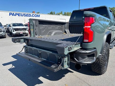 Used 2026 Chevrolet Silverado 2500 ZR2 AWD/4WD image 10