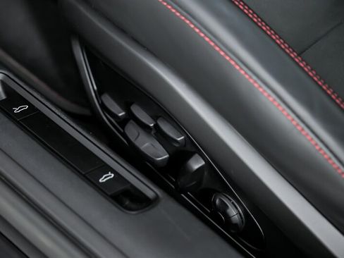 Used 2024 Porsche 911 Carrera GTS RWD image 25