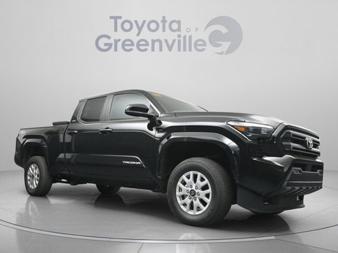 Certified 2024 Toyota Tacoma SR5 AWD/4WD image 21