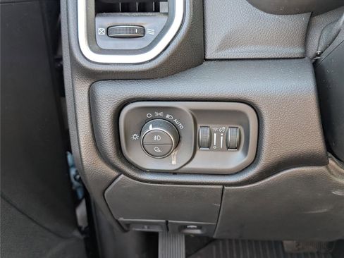 Used 2022 RAM 2500 Laramie w/ Snow Chief Group image 17