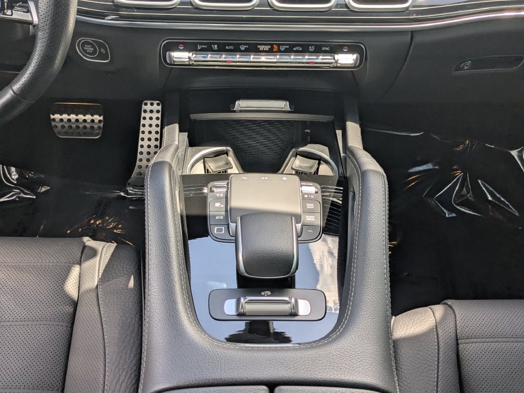 Certified 2025 Mercedes-Benz GLS 580 4MATIC image 6