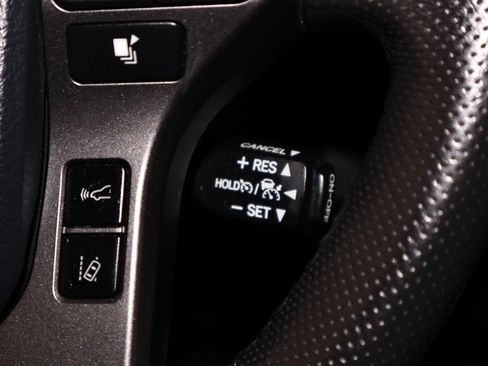 Used 2019 Toyota Tacoma TRD Off-Road AWD/4WD image 23
