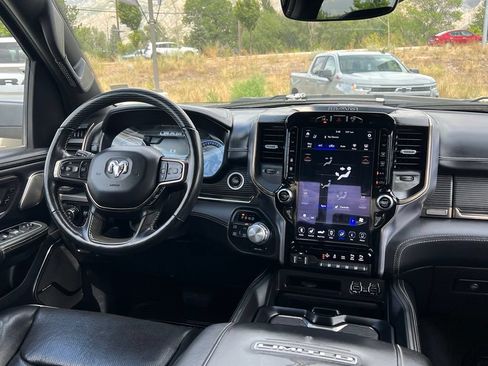 Used 2020 RAM 1500 Limited w/ Black Appearance Package AWD/4WD image 22