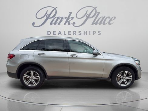 Used 2022 Mercedes-Benz GLC 300 4MATIC image 6
