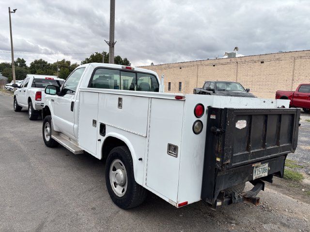 Used 2006 Ford F250 XL AWD/4WD image 4