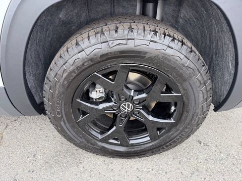 New 2026 Volkswagen Atlas Peak Edition AWD/4WD image 14