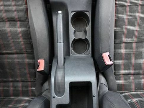 Used 2006 Volkswagen GTI 2.0T 2-Door FWD image 27